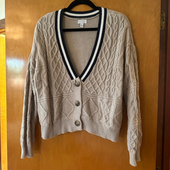 NWOT. Olivia Sky cable knit sweater - Picture 1 of 4